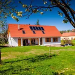 Vendégház Rozmaring 4*