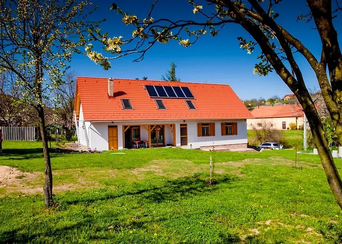Penzion Rozmaring Vendeghaz 3*
